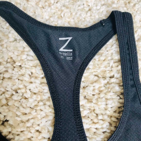 Racerback tank - Picture 2 of 3